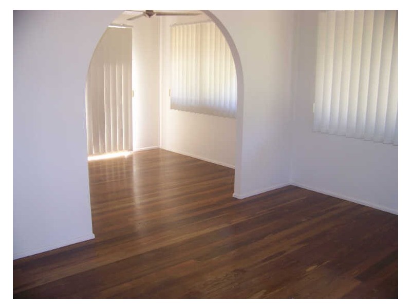 7 Murray Cres, Russell Island QLD 4184