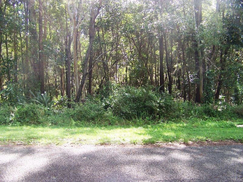 71 Shore St, Russell Island QLD 4184