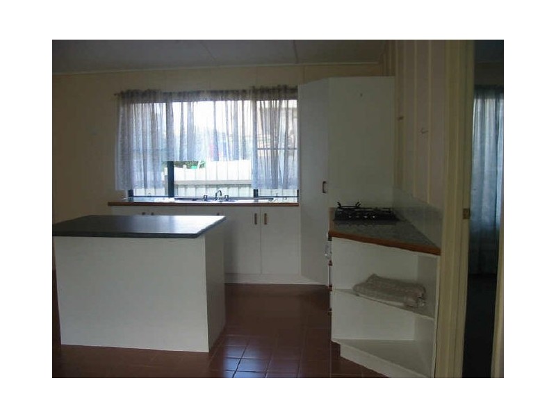 16 Amber Street, Russell Island QLD 4184