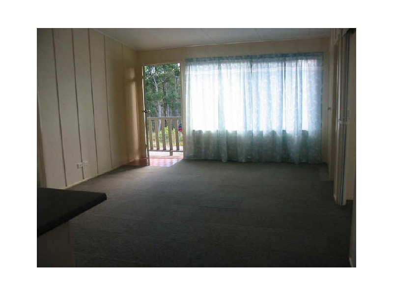 16 Amber Street, Russell Island QLD 4184