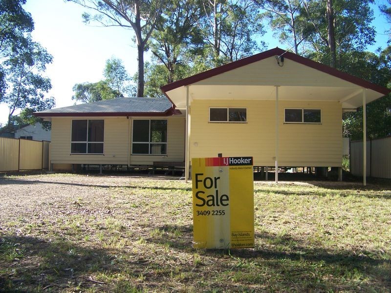17 Angorra St, Russell Island QLD 4184