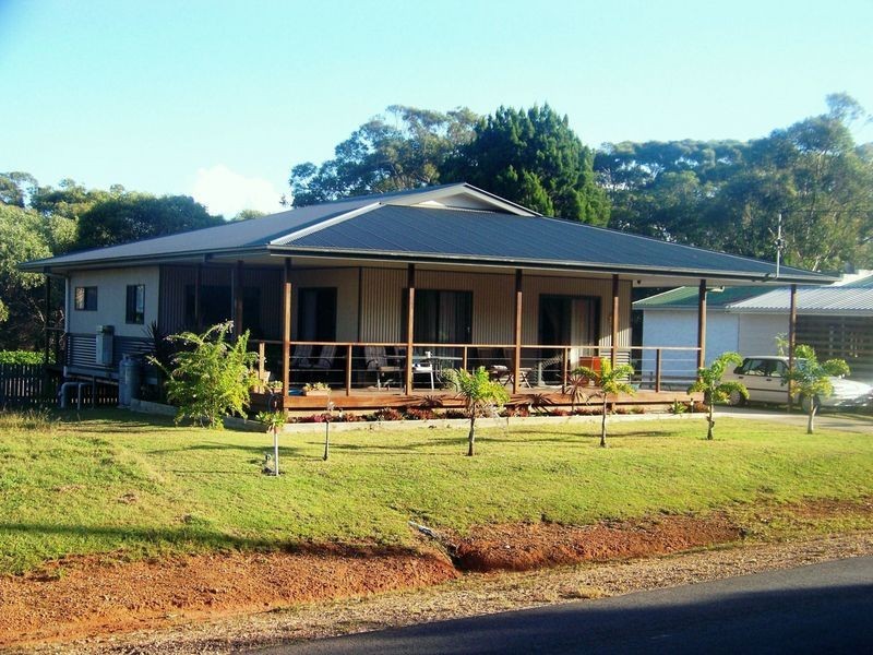 52 Barcelona, Russell Island QLD 4184