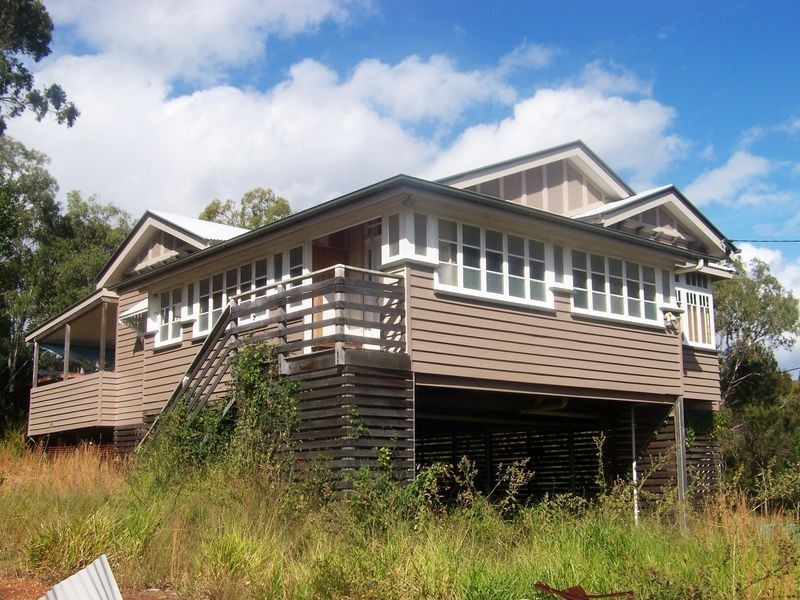 127 Palm Beach Rd, Russell Island QLD 4184