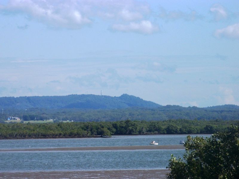 127 Palm Beach Rd, Russell Island QLD 4184