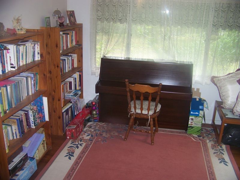 3 Wilma Cres, Russell Island QLD 4184