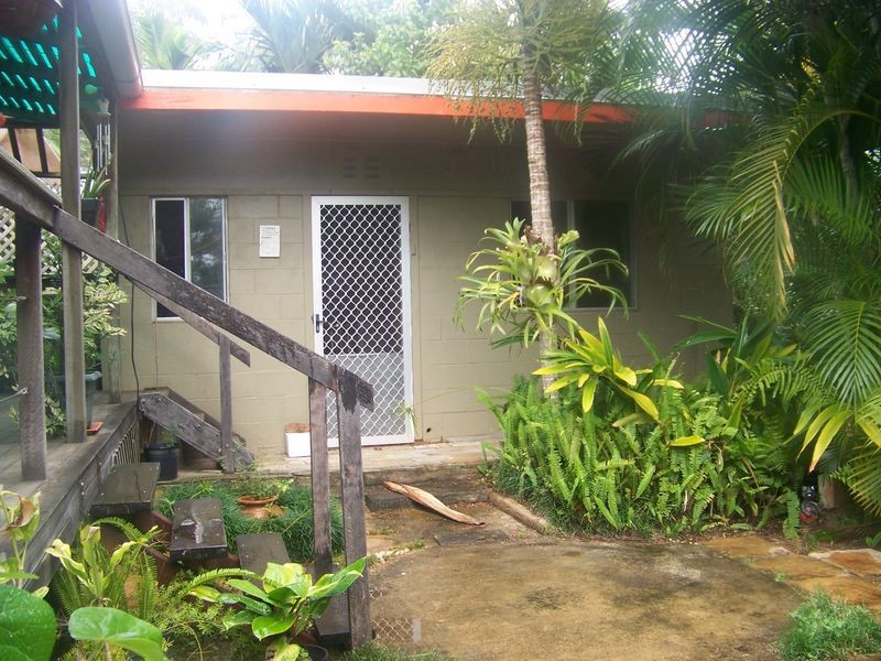 3 Wilma Cres, Russell Island QLD 4184