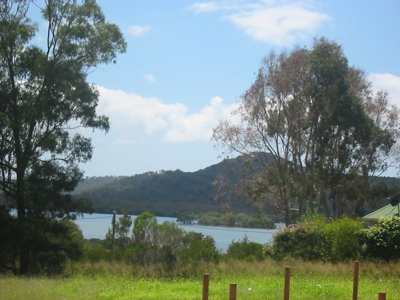 30 Main View Avenue, Russell Island QLD 4184