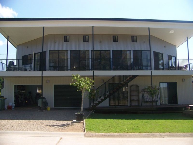 9 AQUARIUS RD, Russell Island QLD 4184