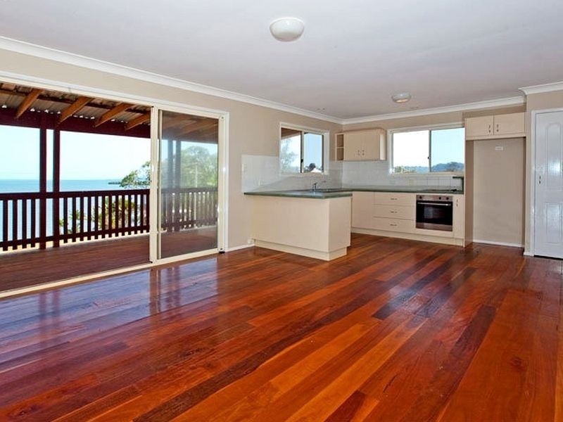 6 Byron St, Russell Island QLD 4184