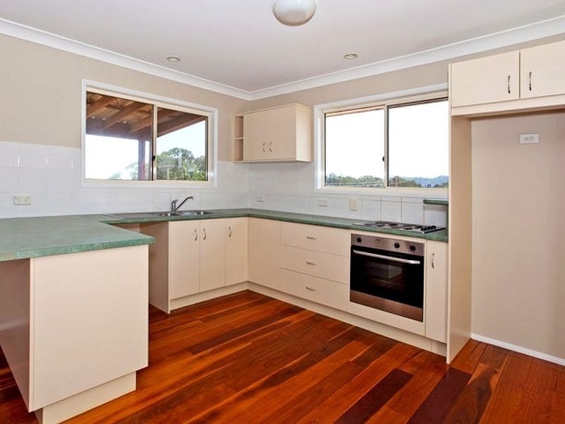 6 Byron St, Russell Island QLD 4184