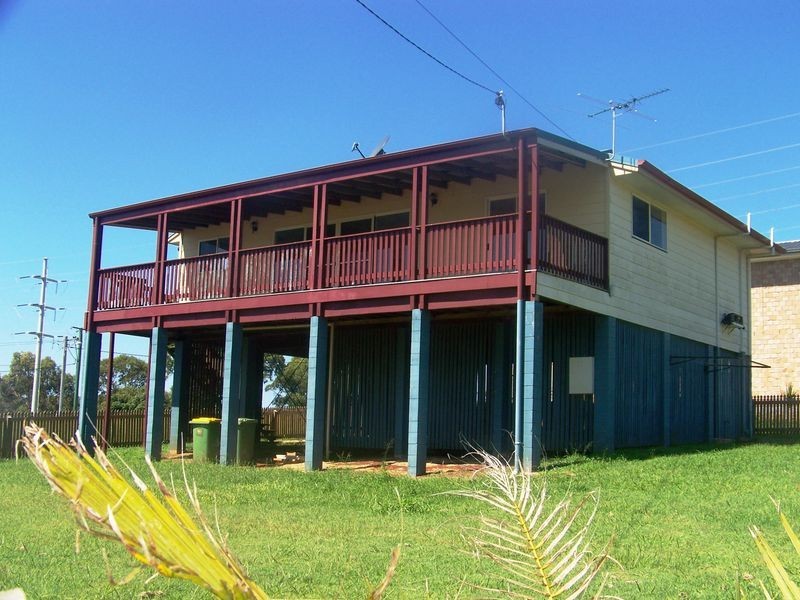 6 Byron St, Russell Island QLD 4184