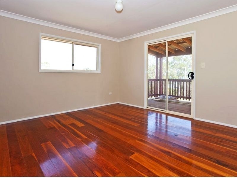 6 Byron St, Russell Island QLD 4184