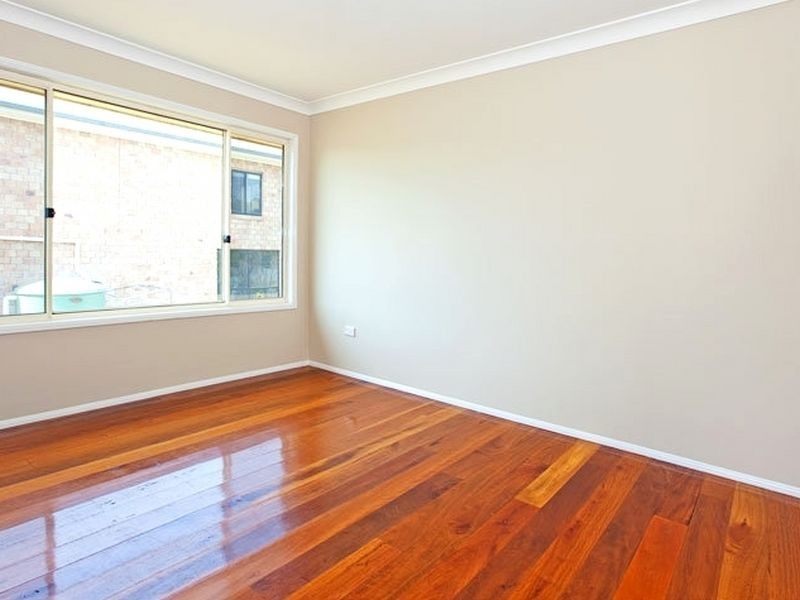 6 Byron St, Russell Island QLD 4184