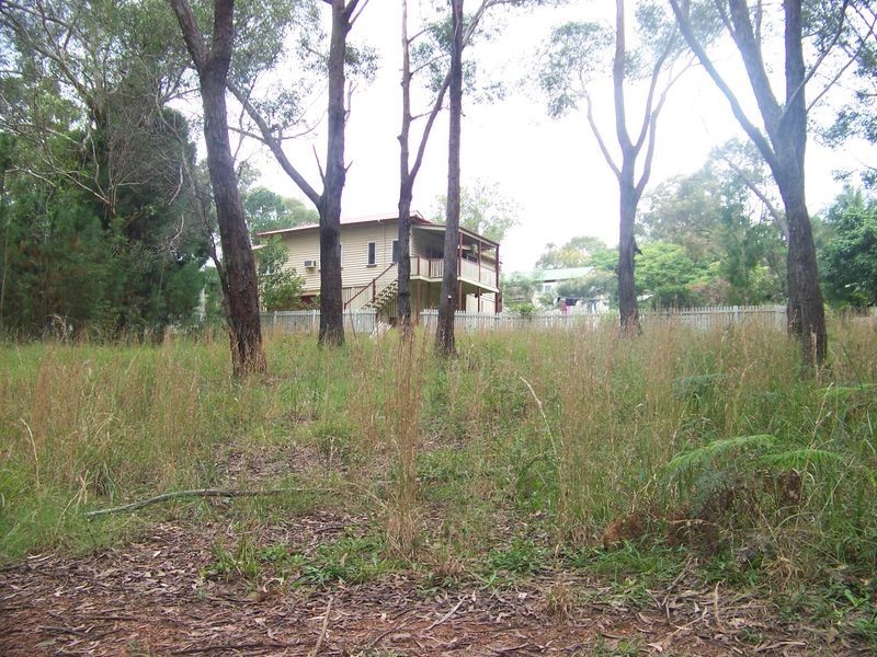 39 Borrows St, Russell Island QLD 4184