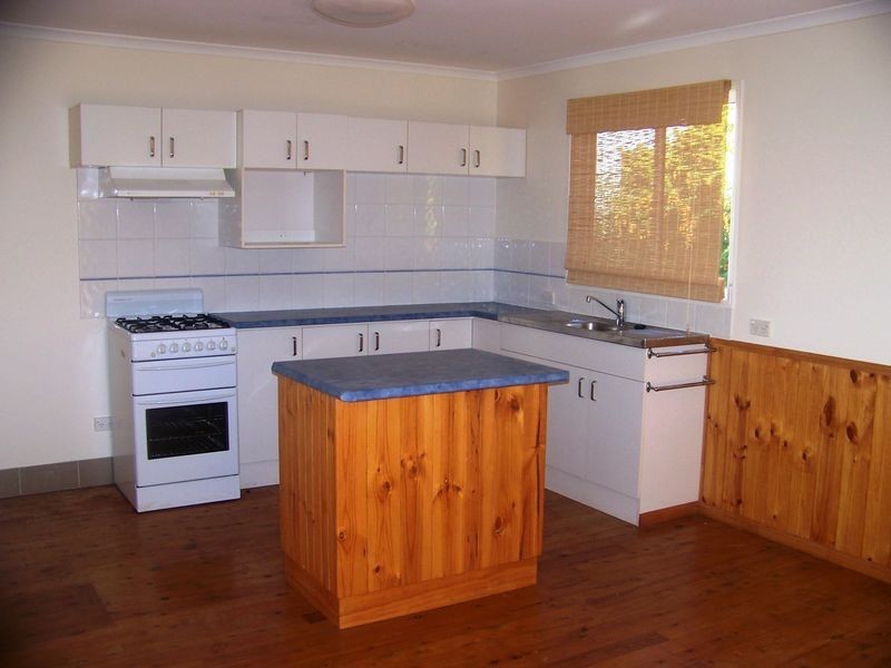 62 Kings Rd, Russell Island QLD 4184