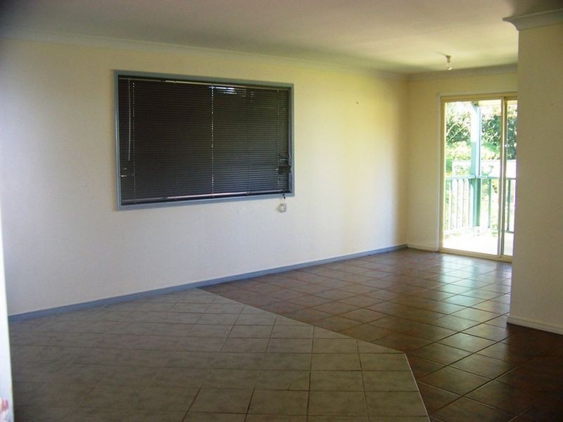 32 Oasis Dve, Russell Island QLD 4184