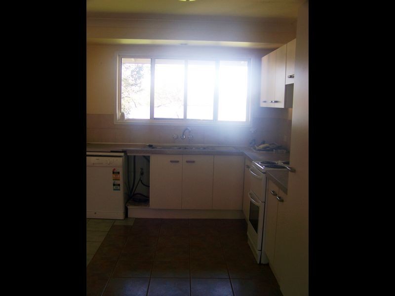 32 Oasis Dve, Russell Island QLD 4184
