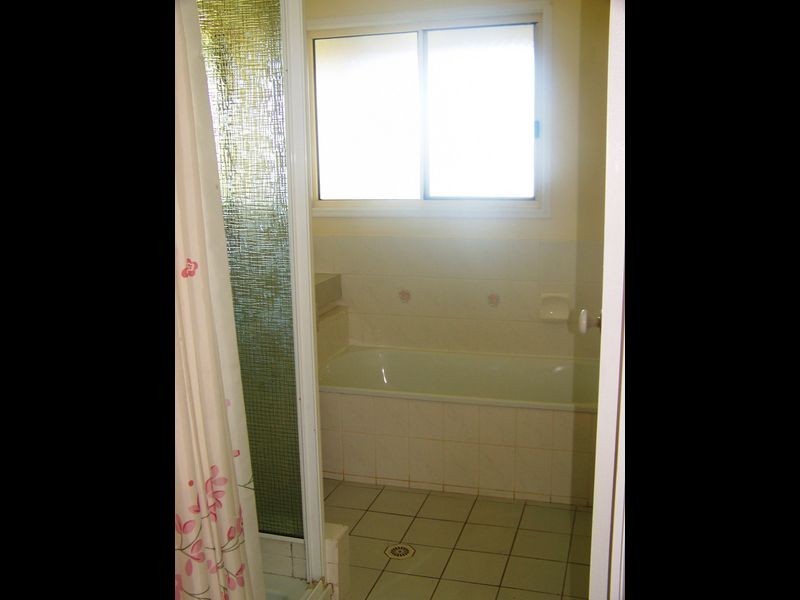 32 Oasis Dve, Russell Island QLD 4184
