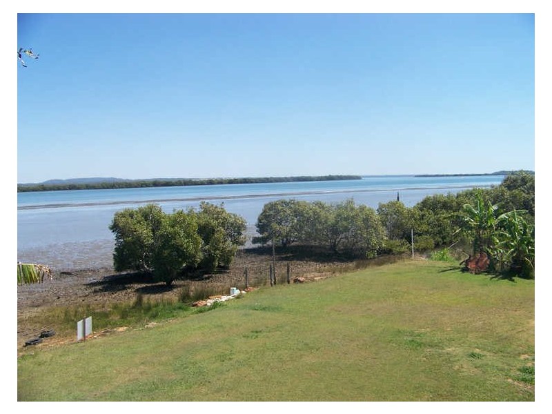 42 Mark Road, Russell Island QLD 4184