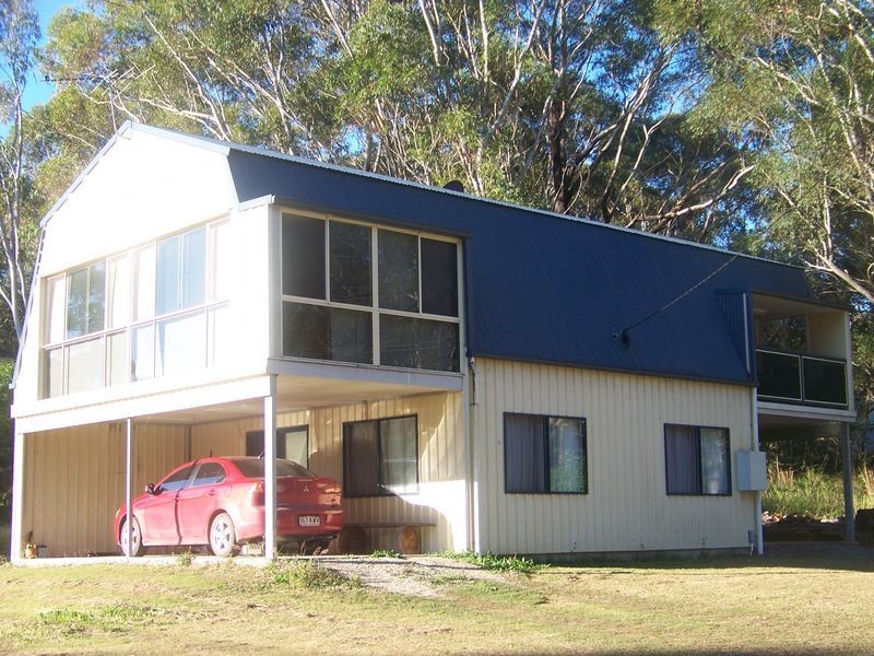 71 Fenton Rd, Russell Island QLD 4184