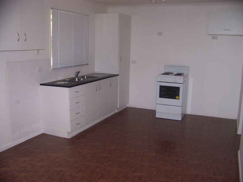 4 Rodds Rd, Russell Island QLD 4184