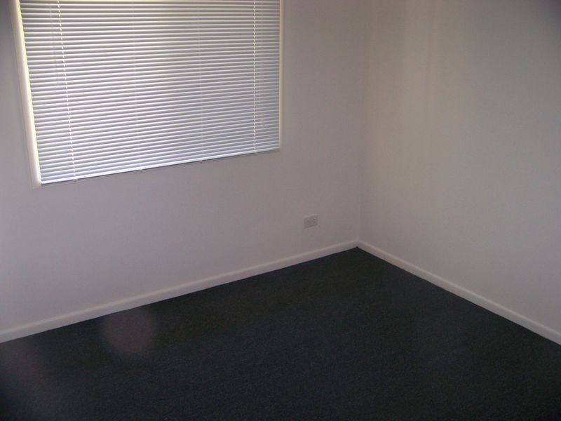 4 Rodds Rd, Russell Island QLD 4184