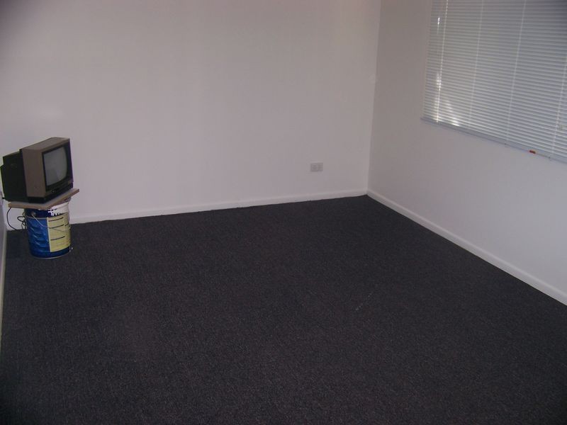 4 Rodds Rd, Russell Island QLD 4184