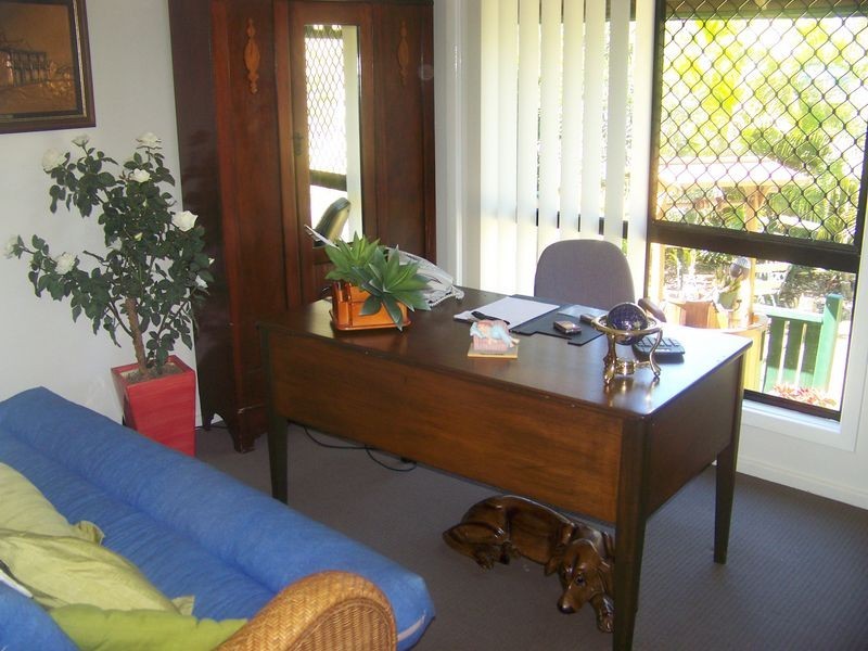 65 Bangalow St, Russell Island QLD 4184