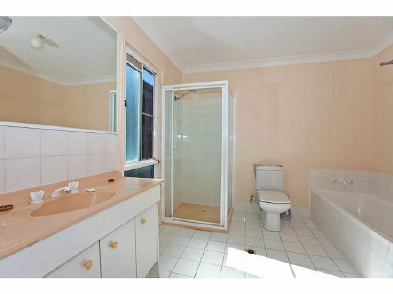 42 Mark Rd, Russell Island QLD 4184