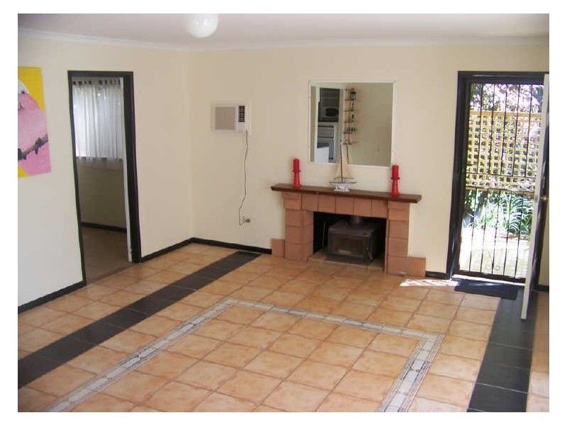 19 Boeing Ridge Rd, Russell Island QLD 4184