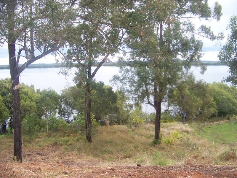 34-36 Mark Rd, Russell Island QLD 4184