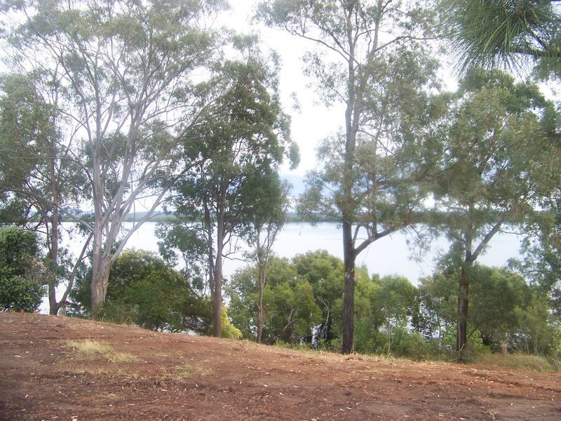 34-36 Mark Rd, Russell Island QLD 4184