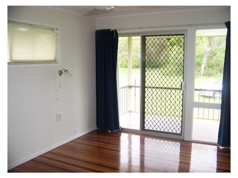 5 Bimbad Cres, Russell Island QLD 4184