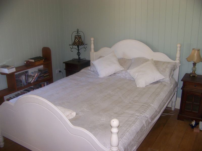 4 Leichhardt Tce, Russell Island QLD 4184