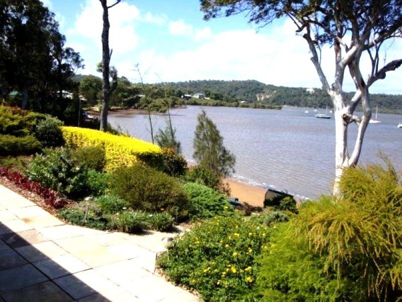 86 canaipa point, Russell Island QLD 4184