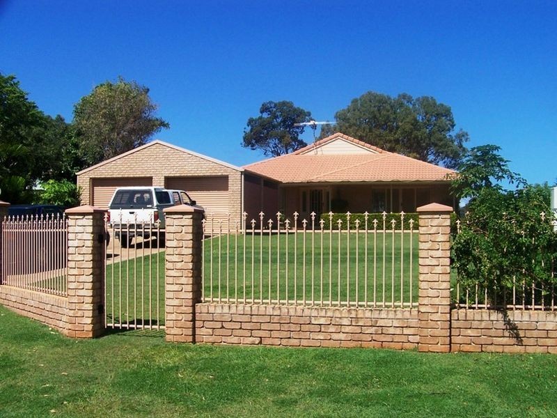 86 canaipa point, Russell Island QLD 4184