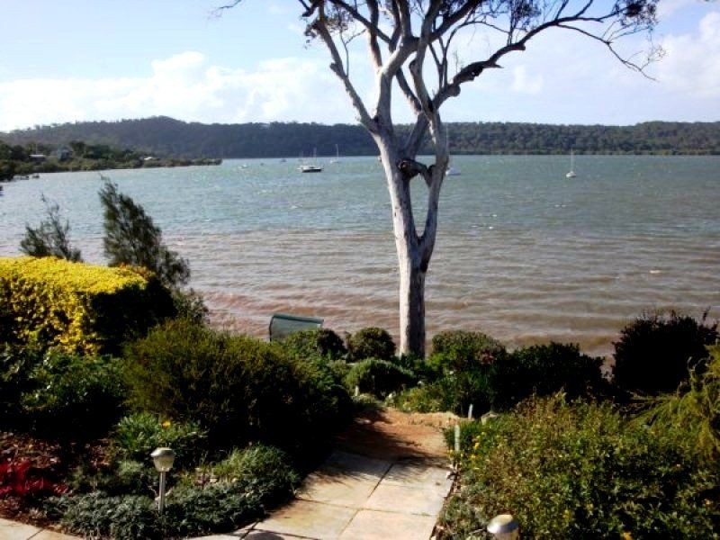 86 canaipa point, Russell Island QLD 4184