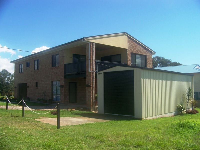 31 Canaipa Point Dve, Russell Island QLD 4184