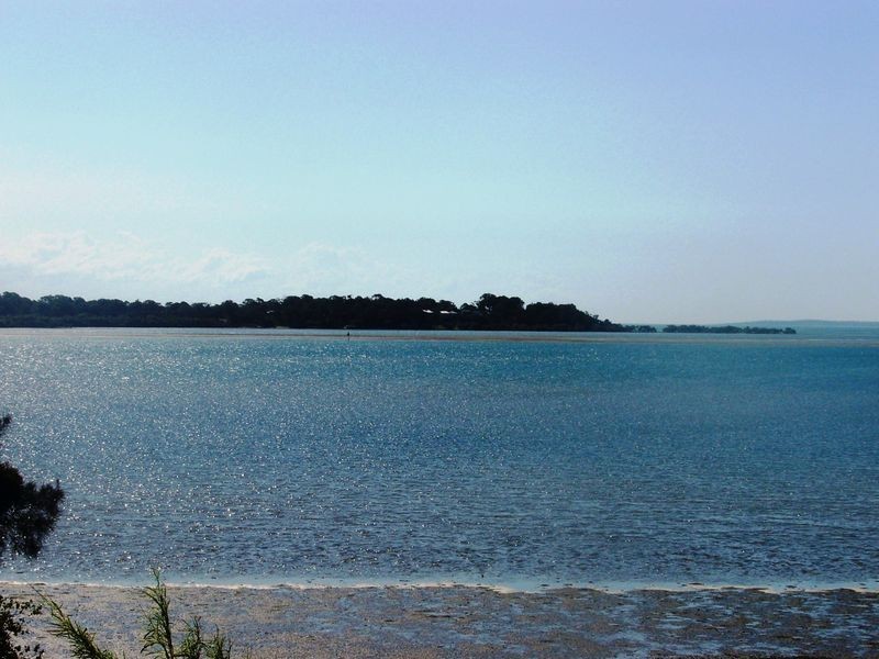 31 Canaipa Point Dve, Russell Island QLD 4184