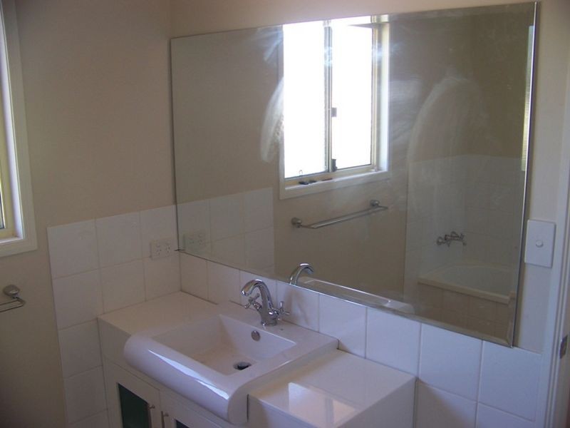 8 Titala St, Russell Island QLD 4184