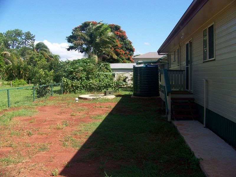 8 Titala St, Russell Island QLD 4184