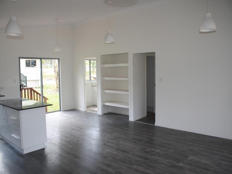 3 Forest Hill, Russell Island QLD 4184