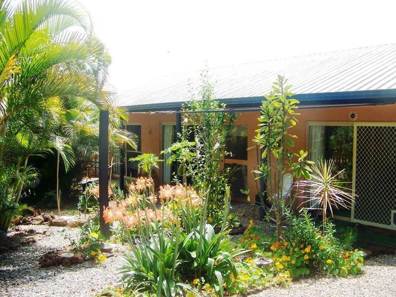 22 Satton St, Russell Island QLD 4184