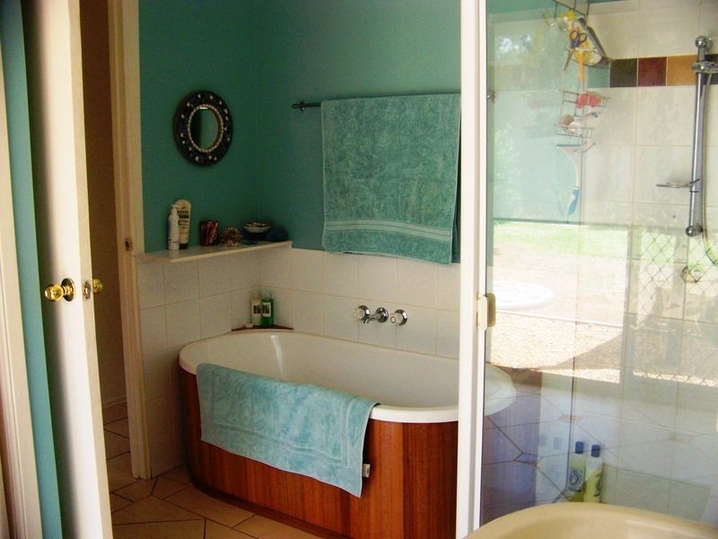 22 Satton St, Russell Island QLD 4184