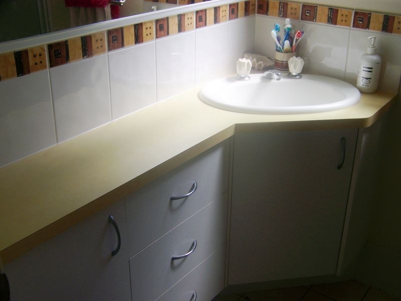 2 Karri Street, Russell Island QLD 4184