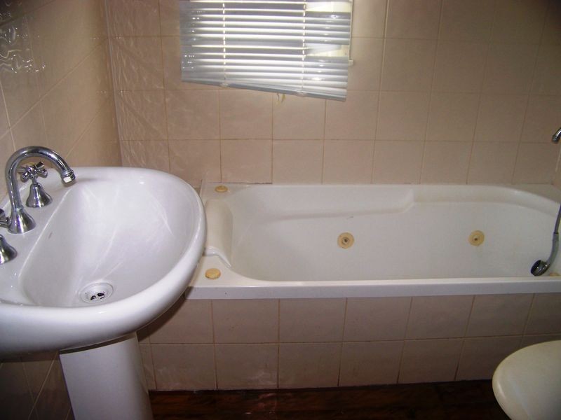 30 Harvey Street, Russell Island QLD 4184