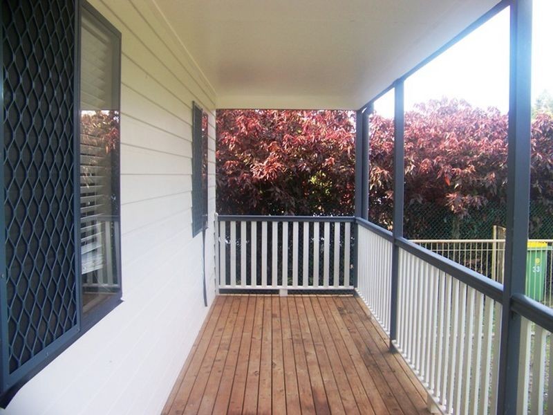 33 Sundown Rd, Russell Island QLD 4184