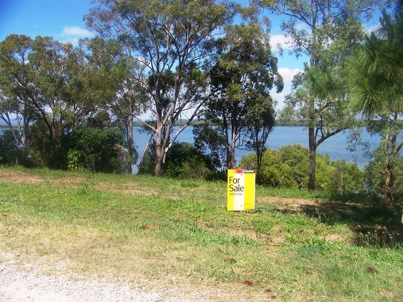 34-36 Mark Rd, Russell Island QLD 4184