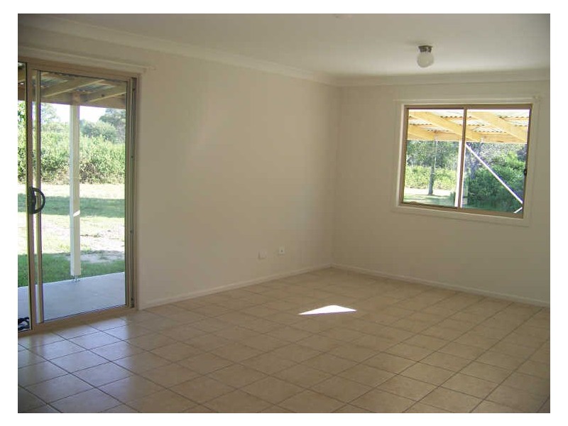 3 Wakehill Rd, Russell Island QLD 4184