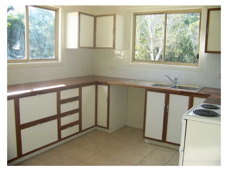 3 Wakehill Rd, Russell Island QLD 4184